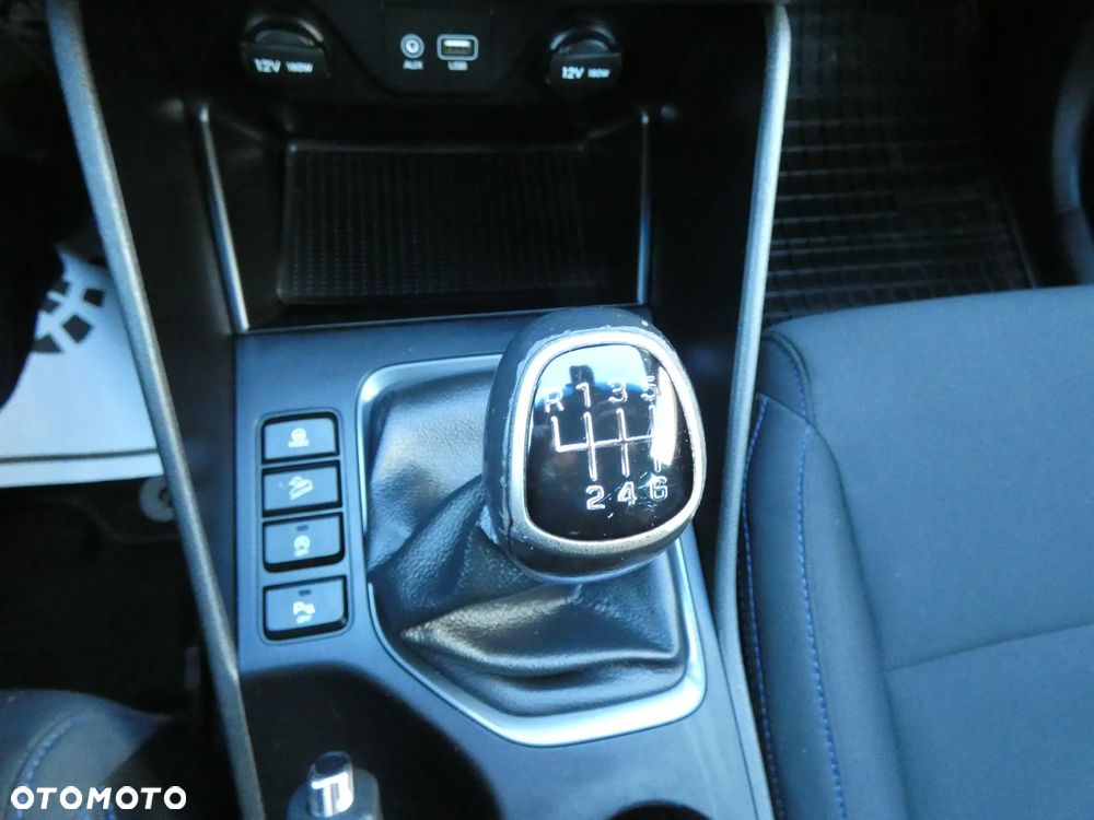 Hyundai Tucson blue 1.6 GDi 2WD Passion - 22