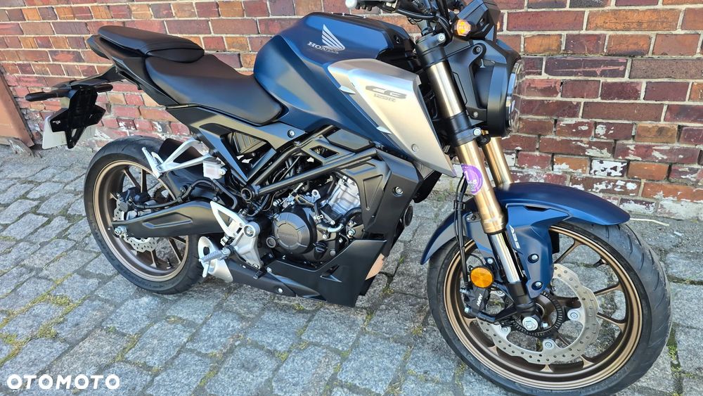 Honda CB - 34