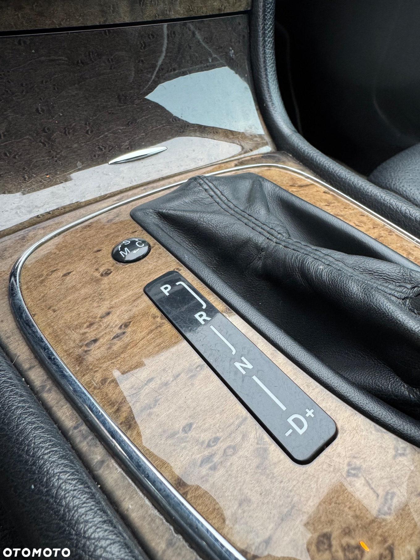 Mercedes-Benz Klasa E - 12