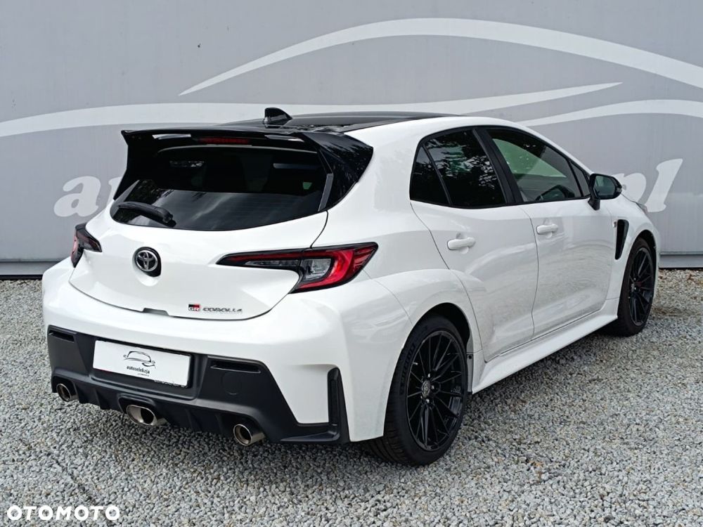 Toyota GR Corolla - 14