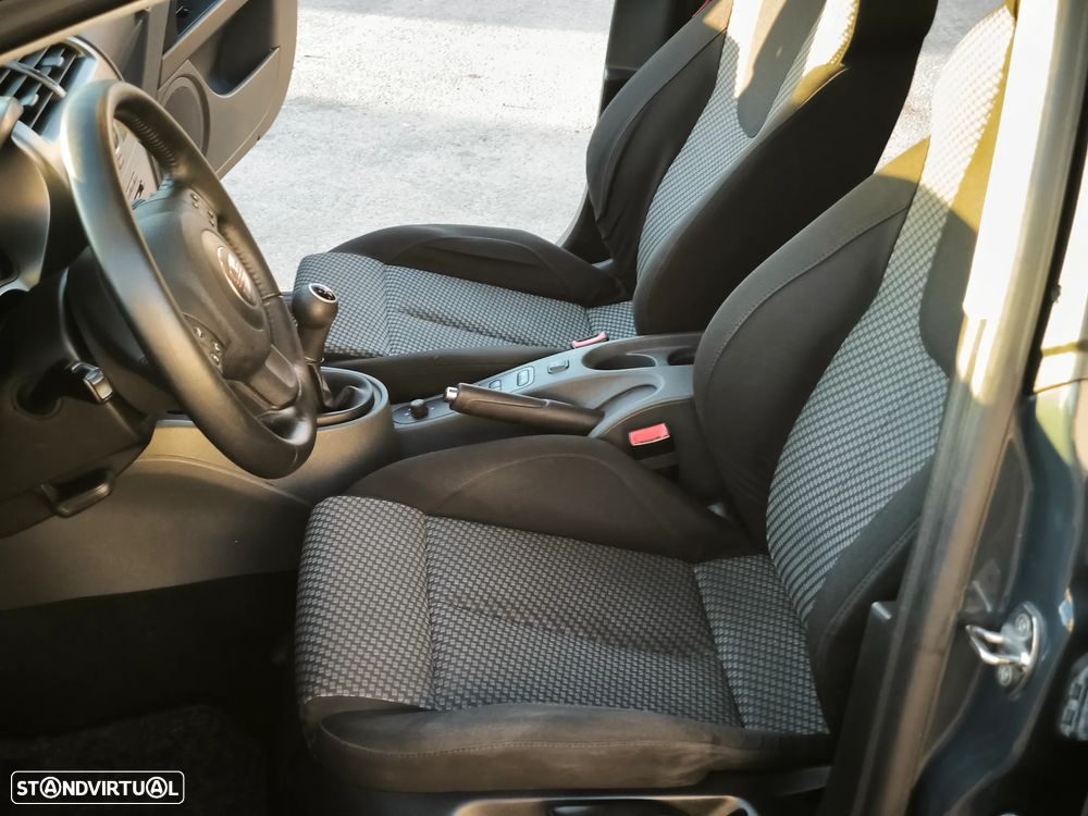 SEAT Leon 1.9 TDI Sport - 9