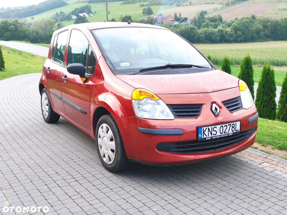 Renault Modus - 1