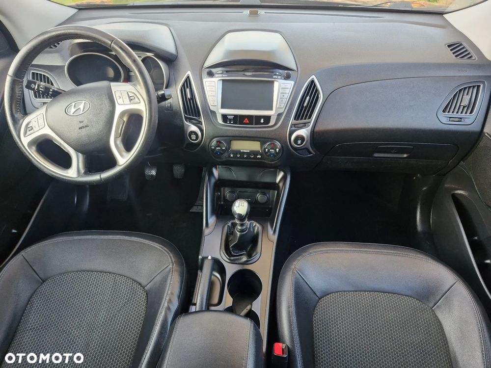 Hyundai ix35 1.6 2WD Classic - 24