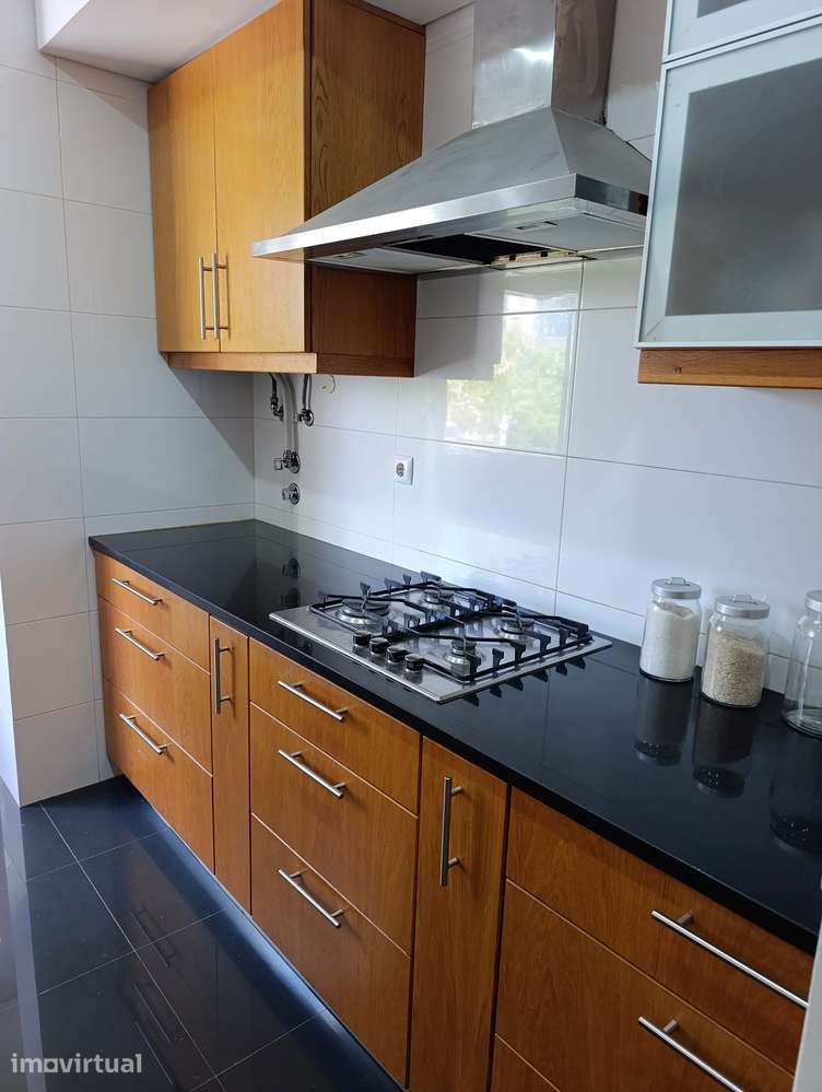 Apartamento T3 Restelo - Grande imagem: 3/20