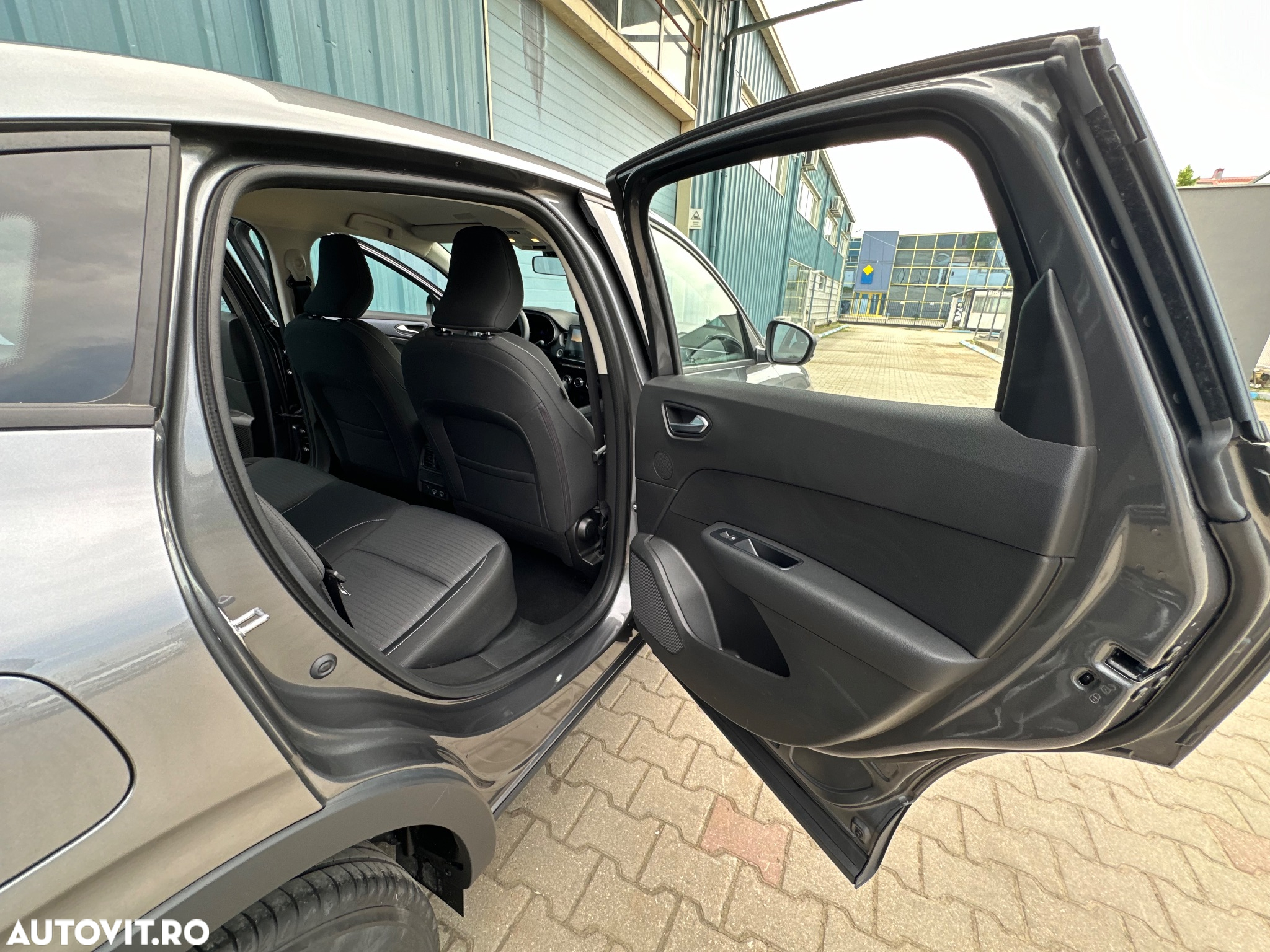 Renault Arkana MHEV 140 EDC Evolution - 21