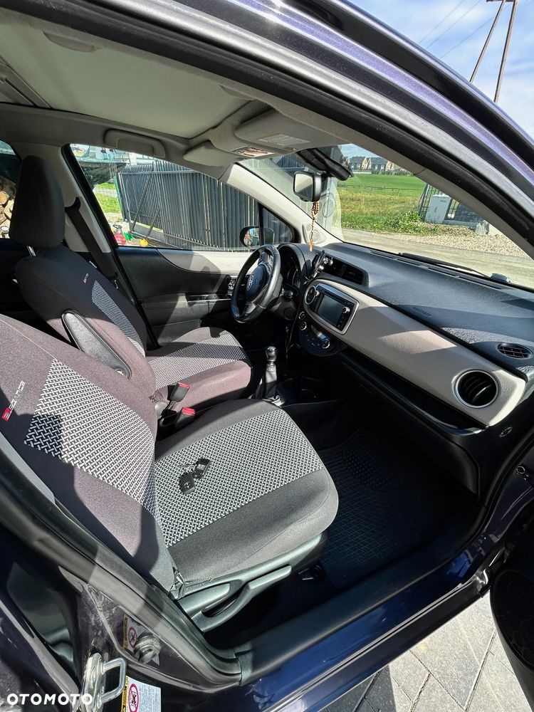 Toyota Yaris 1.4 D-4D Executive - 6