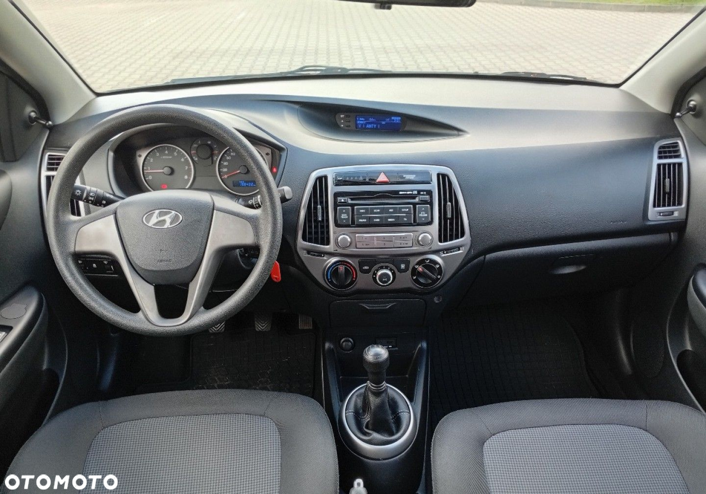 Hyundai i20 - 22