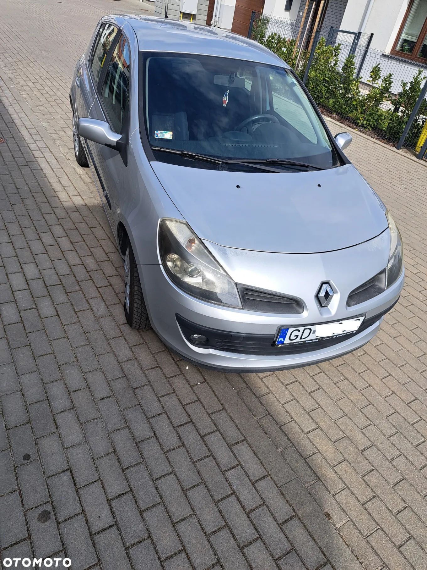 Renault Clio - 1