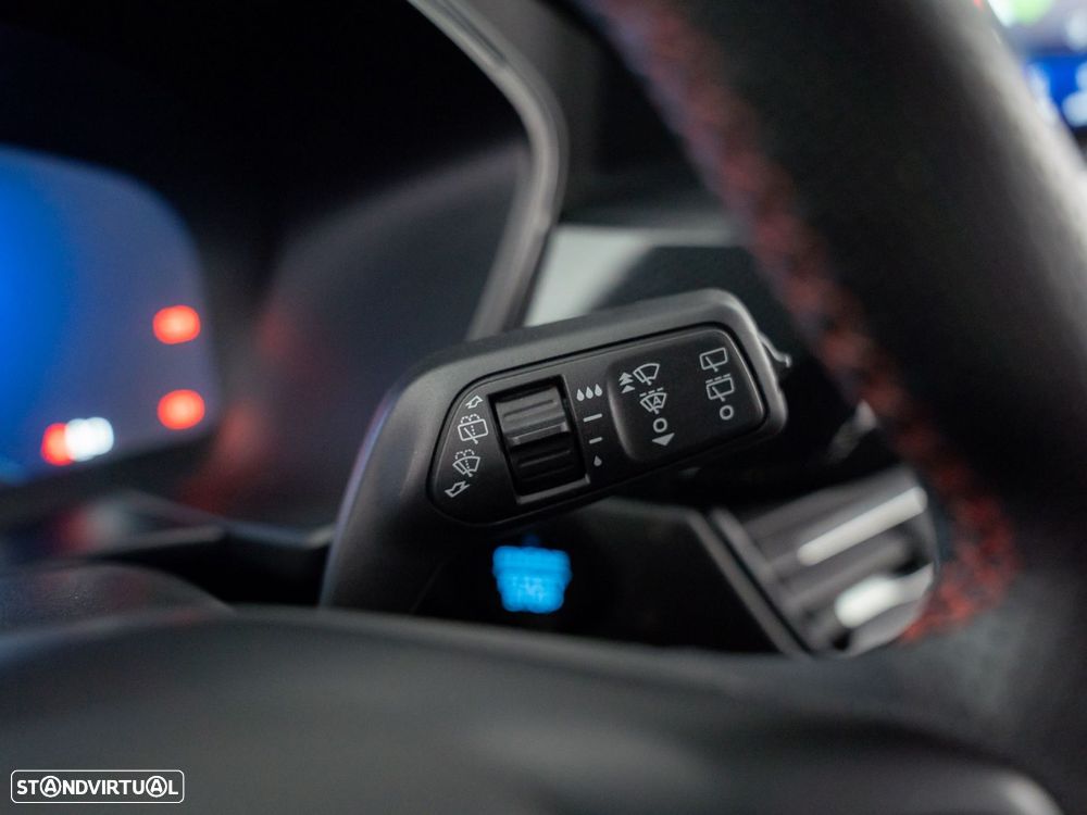 Ford Kuga 2.5 PHEV ST-Line X - 26