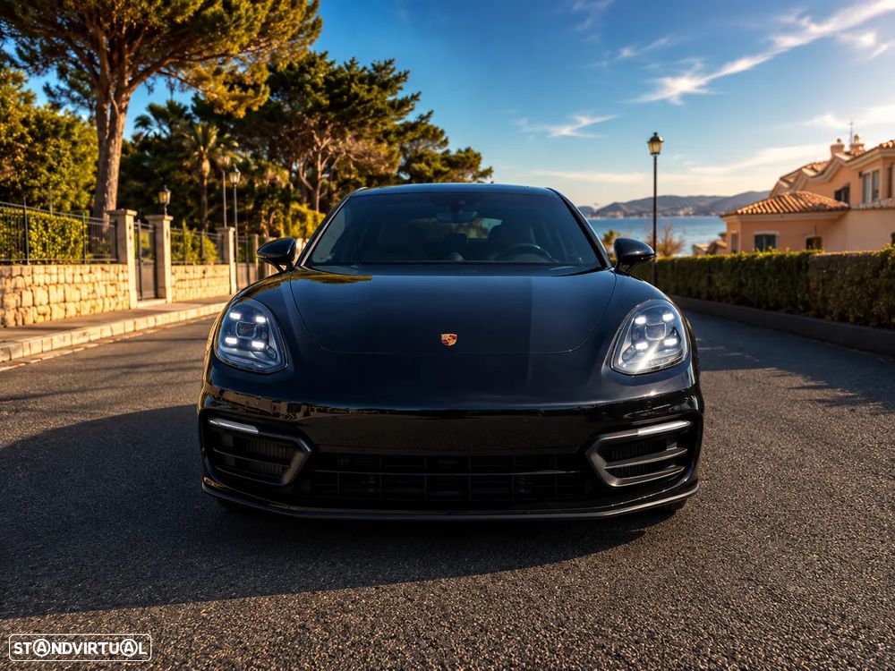 Porsche Panamera Sport Turismo - 3