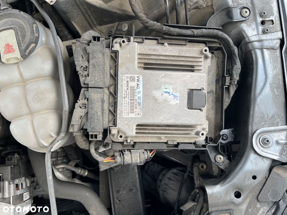 Audi A4 Limousine 40 TFSI S tronic - 11