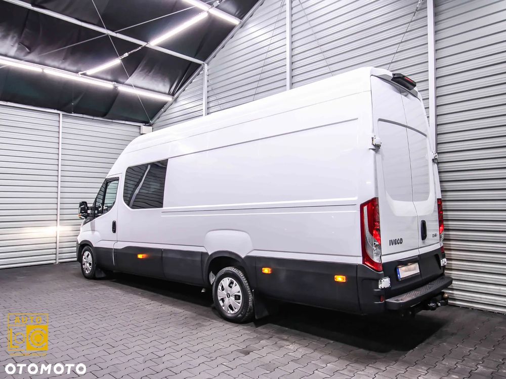 Iveco DAILY 35S15 BRYGADÓWKA 7 OSÓB - 7