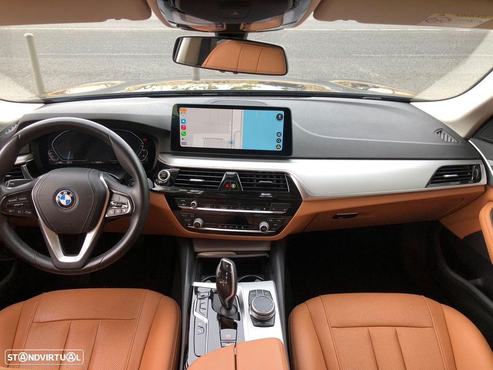 BMW 530 e Line Luxury - 30