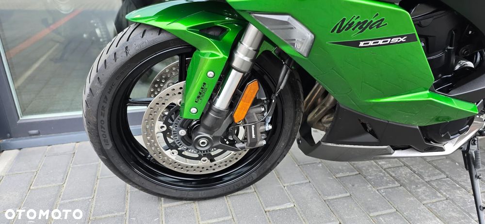 Kawasaki Ninja 1000 SX - 28
