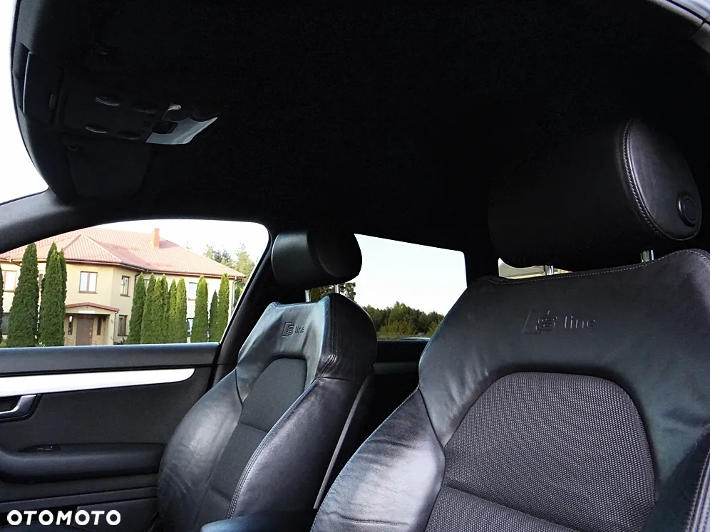 Audi A4 Avant 2.0 TDI Multitronic - 35
