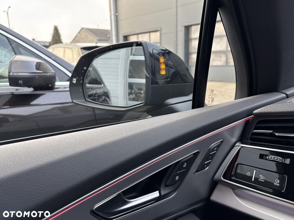 Audi Q7 - 21