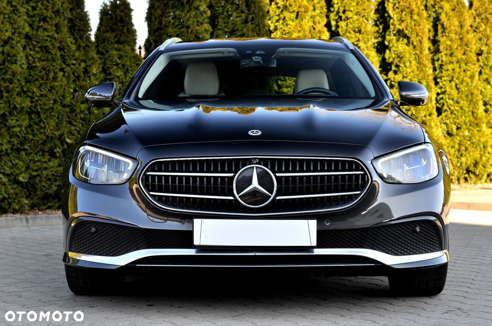 Mercedes-Benz Klasa E 220 d 9G-TRONIC Edition AVANTGARDE - 6