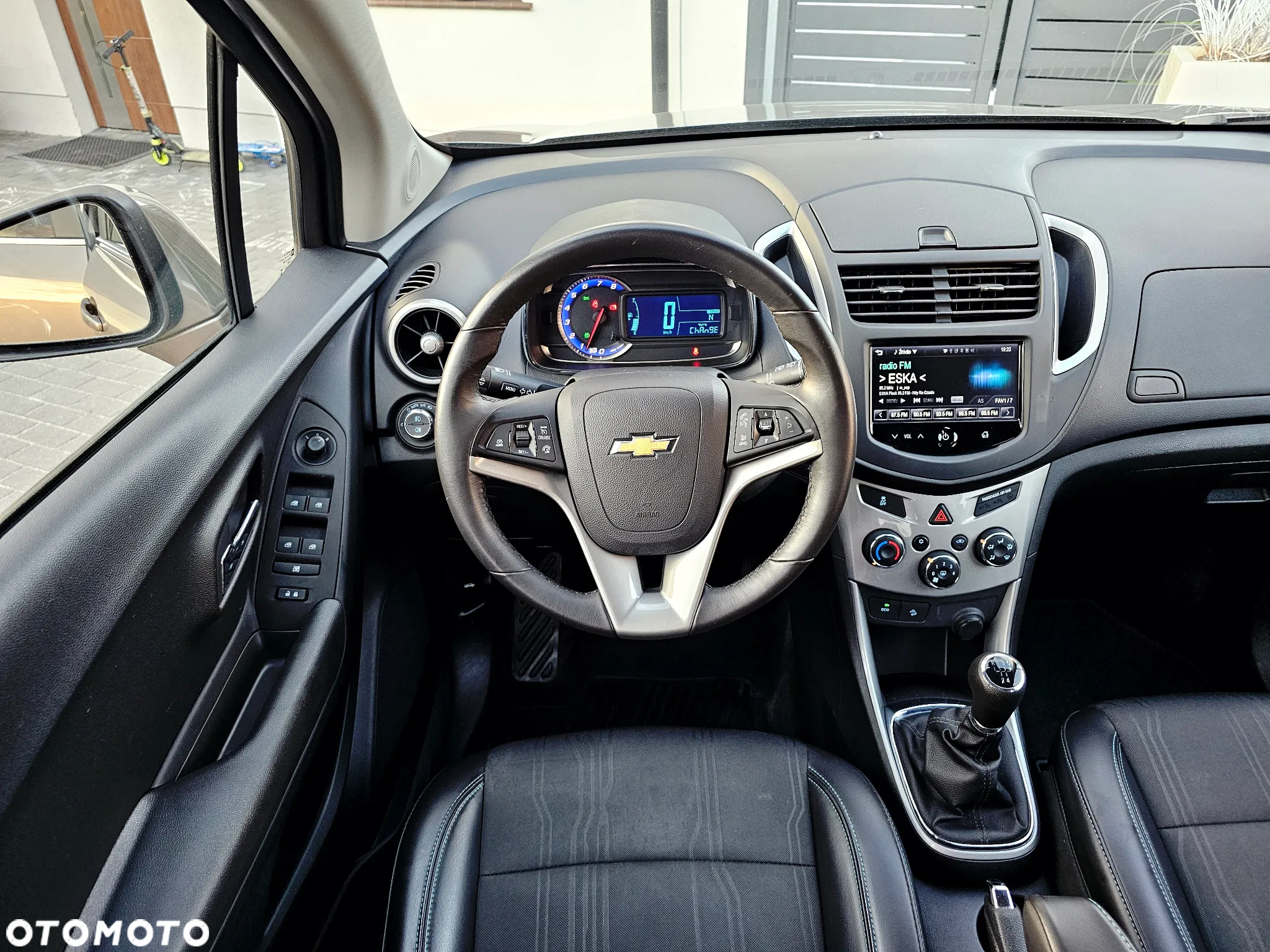 Chevrolet Trax 1.6 LT - 22