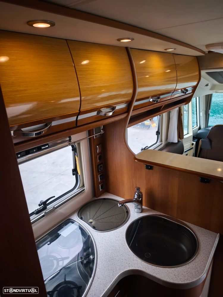 Rapido Serie 90dF 9000FH - 31