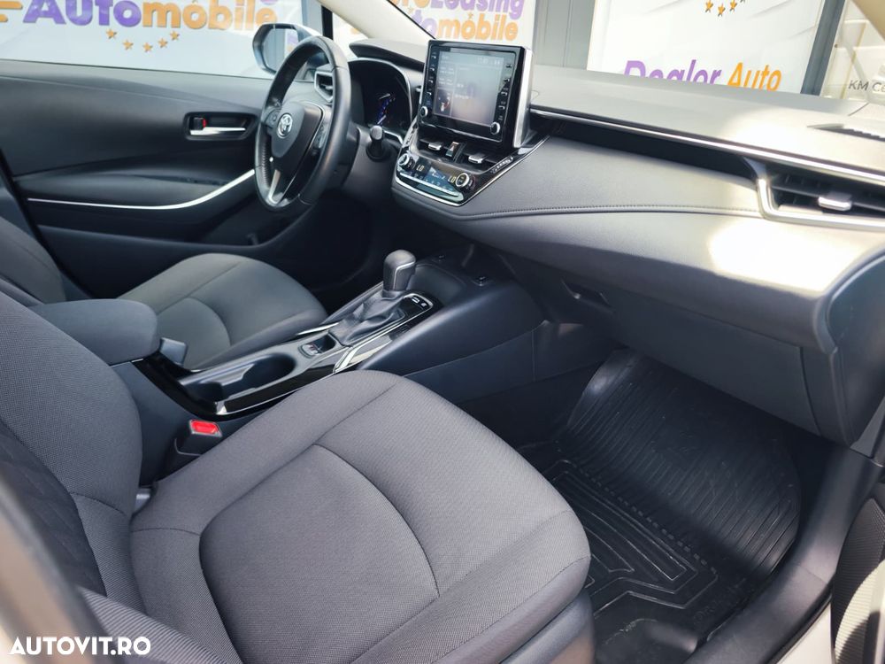 Toyota Corolla 1.8 HSD Dynamic - 17