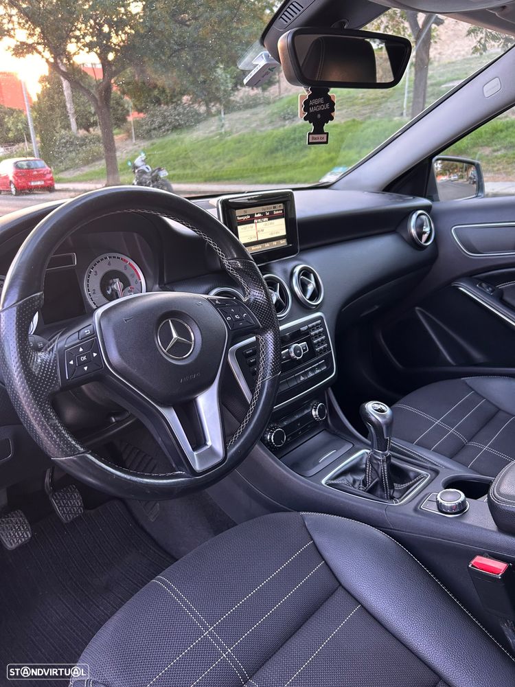 Mercedes-Benz A 180 ver-cdi-blueefficiency-urban - 10