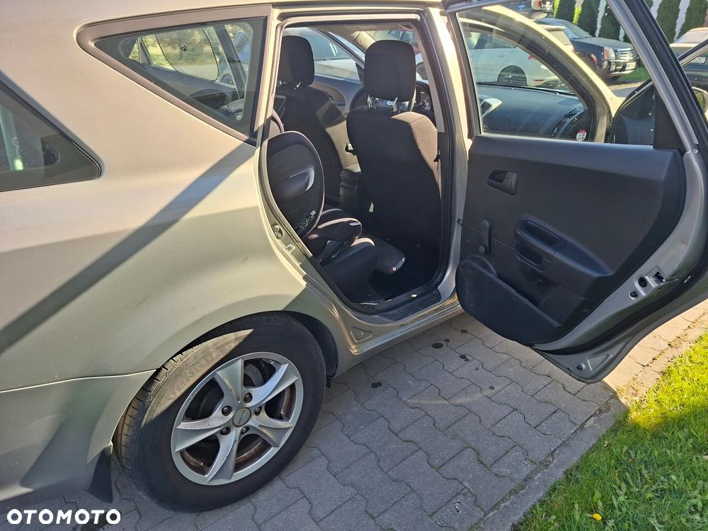 Kia Ceed 1.6 Comfort + - 4