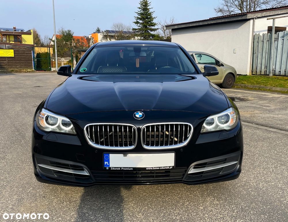 BMW Seria 5 518d Luxury Line - 2