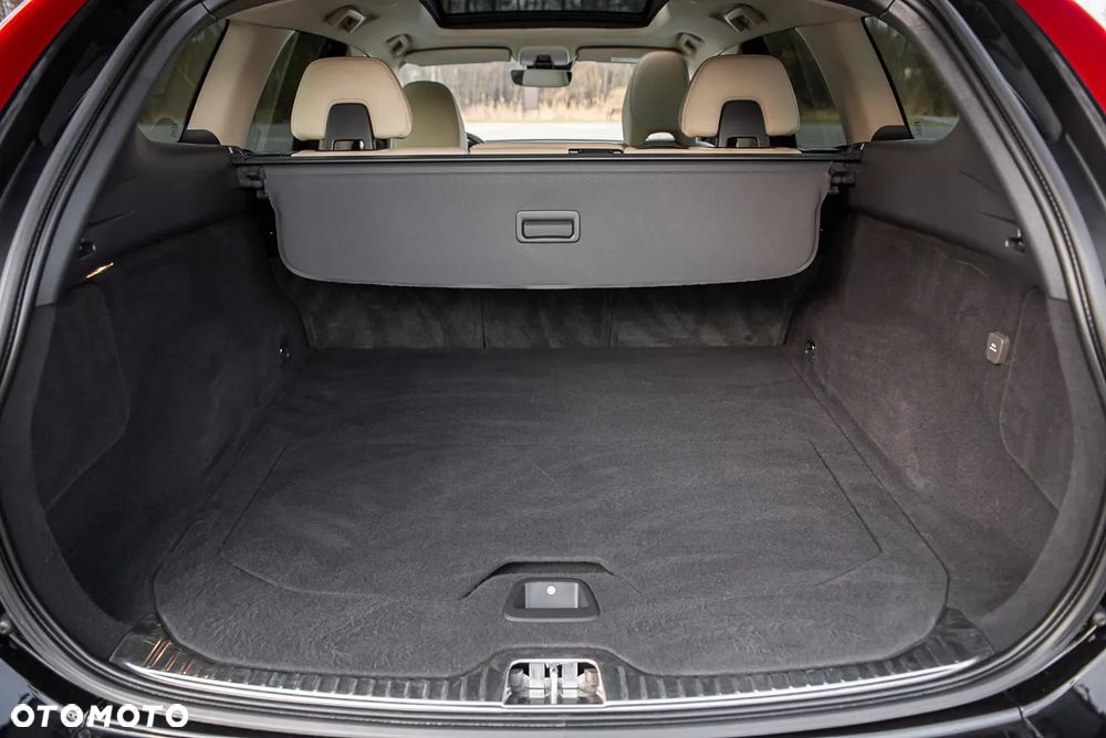 Volvo XC 60 D4 Geartronic Summum - 29