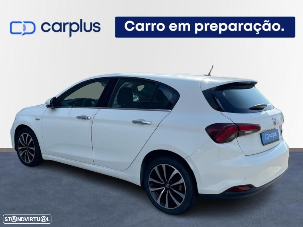 Fiat Tipo 1.3 M-Jet Lounge - 2