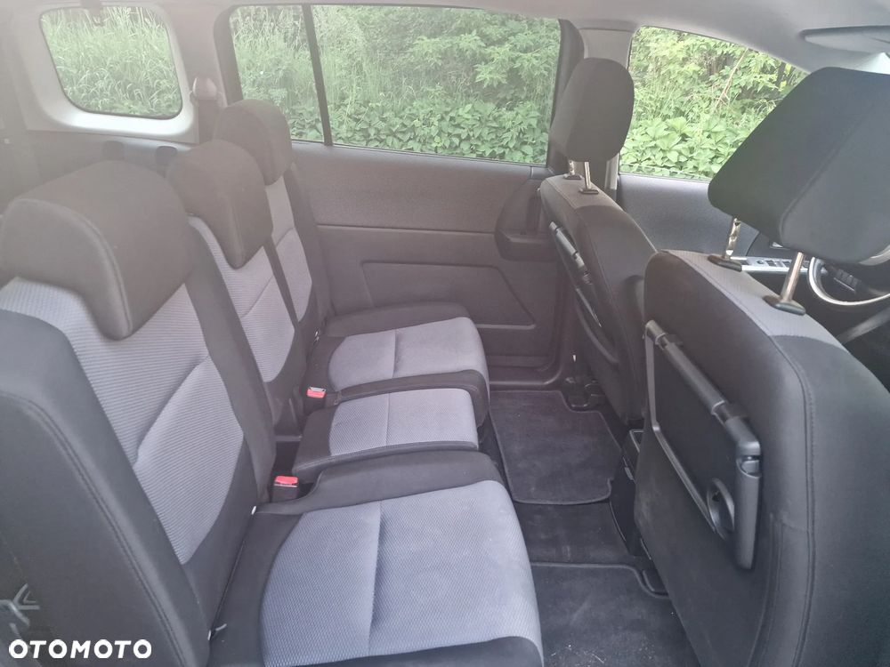 Mazda 5 - 28