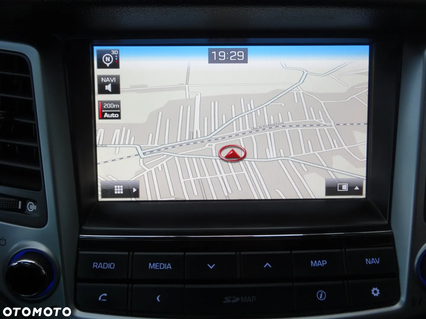 Hyundai Tucson 2.0 CRDi 4WD Automatik Style - 29