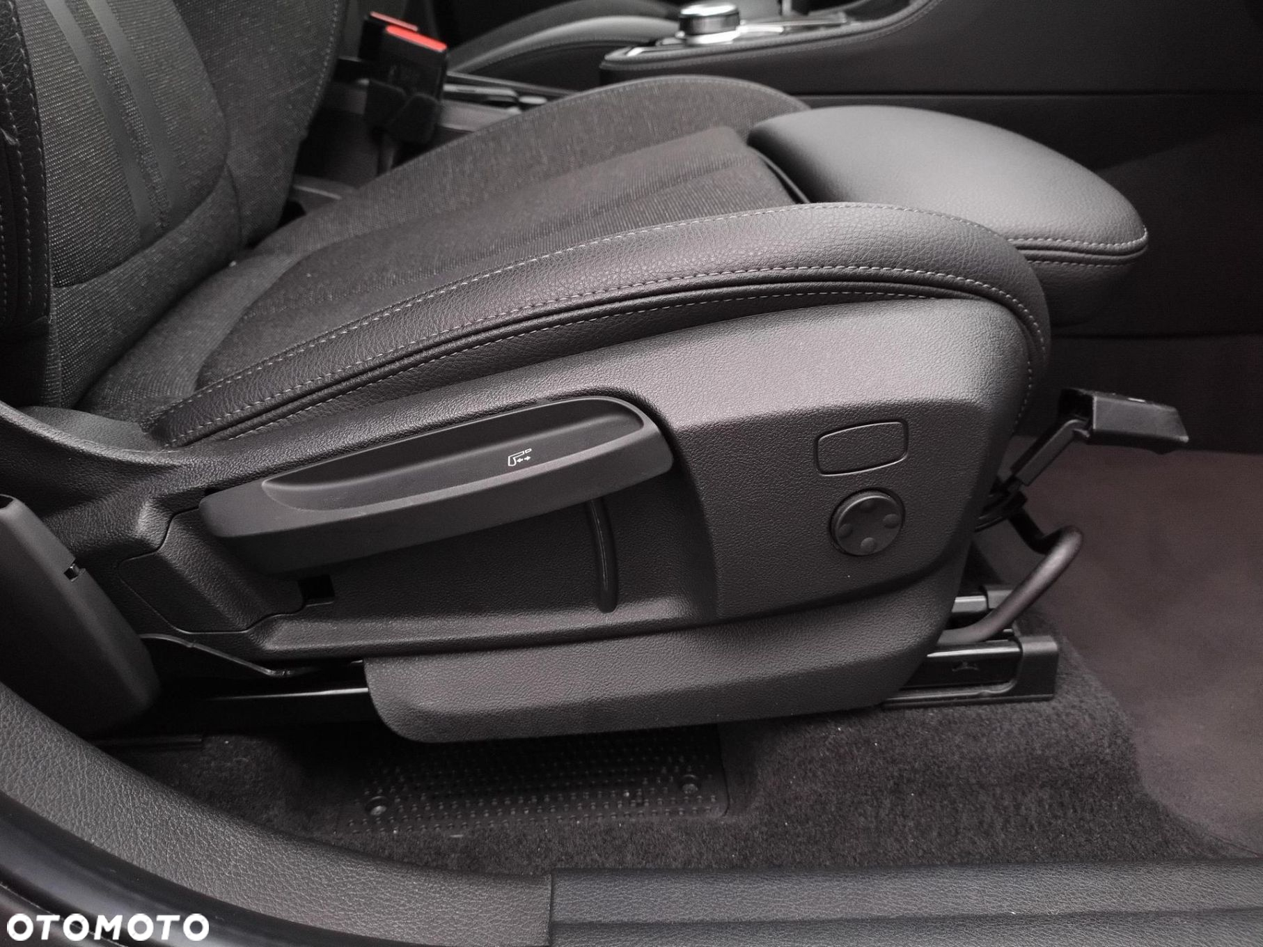 BMW Seria 2 218i GT GPF M Sport - 34