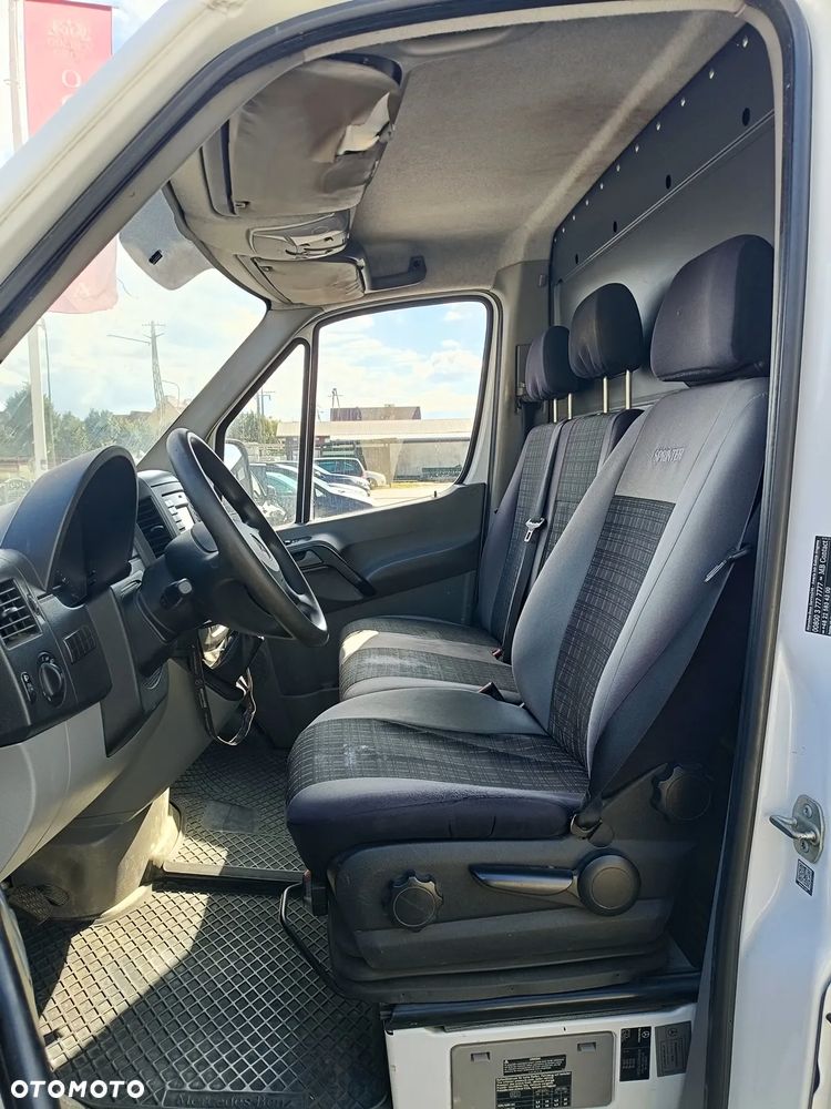 Mercedes-Benz SPRINTER - 9