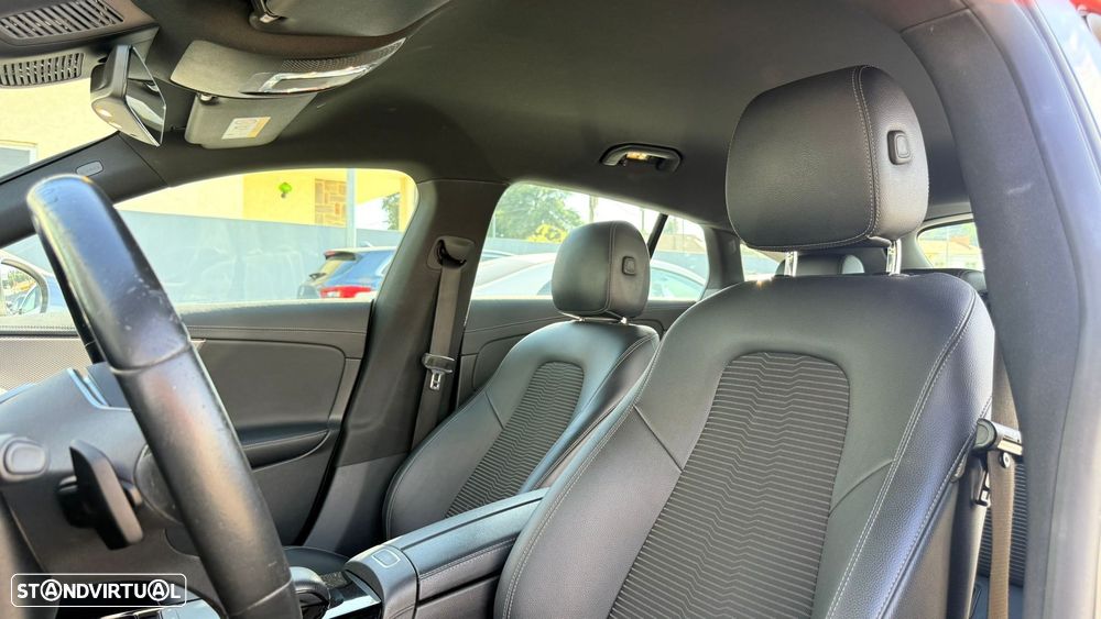 Mercedes-Benz CLA 180 d Shooting Brake Progressive Aut. - 12