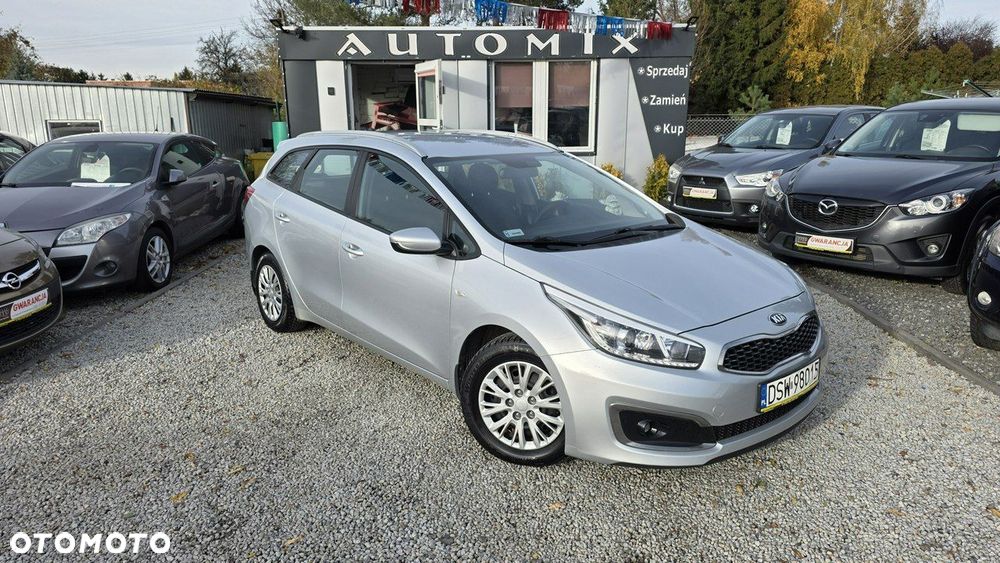 Kia Ceed - 6