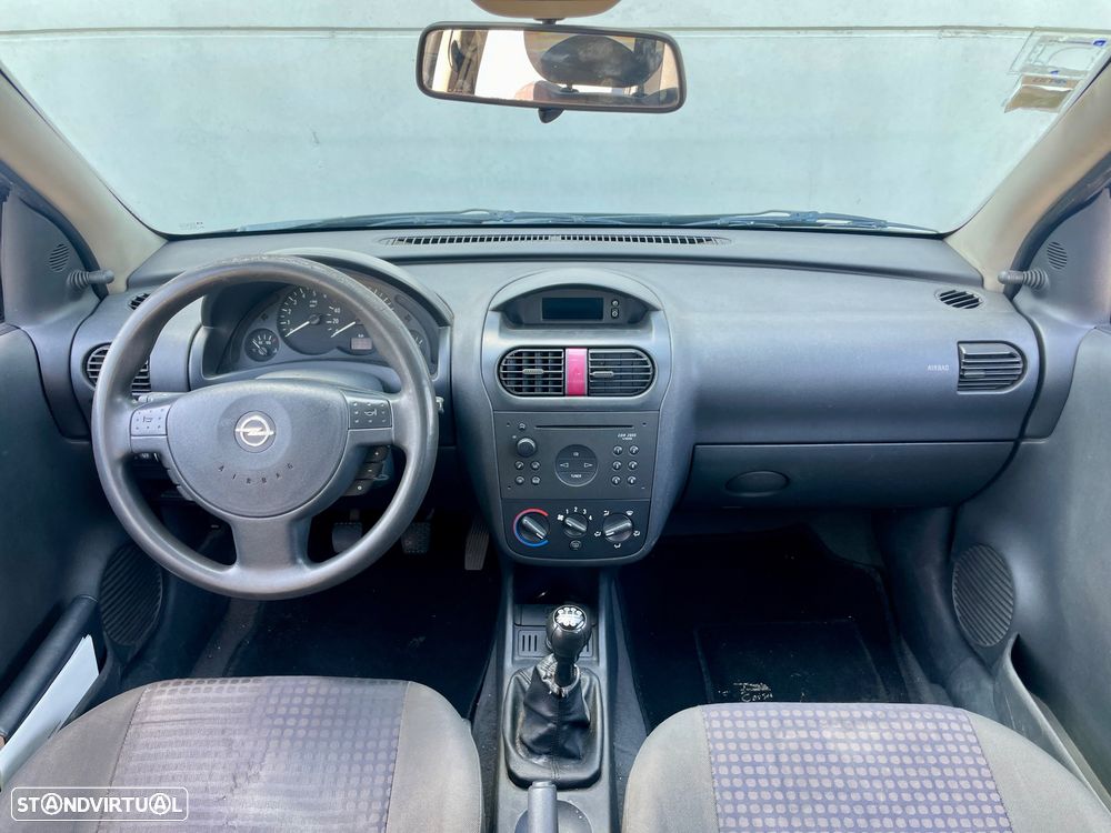 Opel Corsa 1.7 DTi 16V Confort - 10