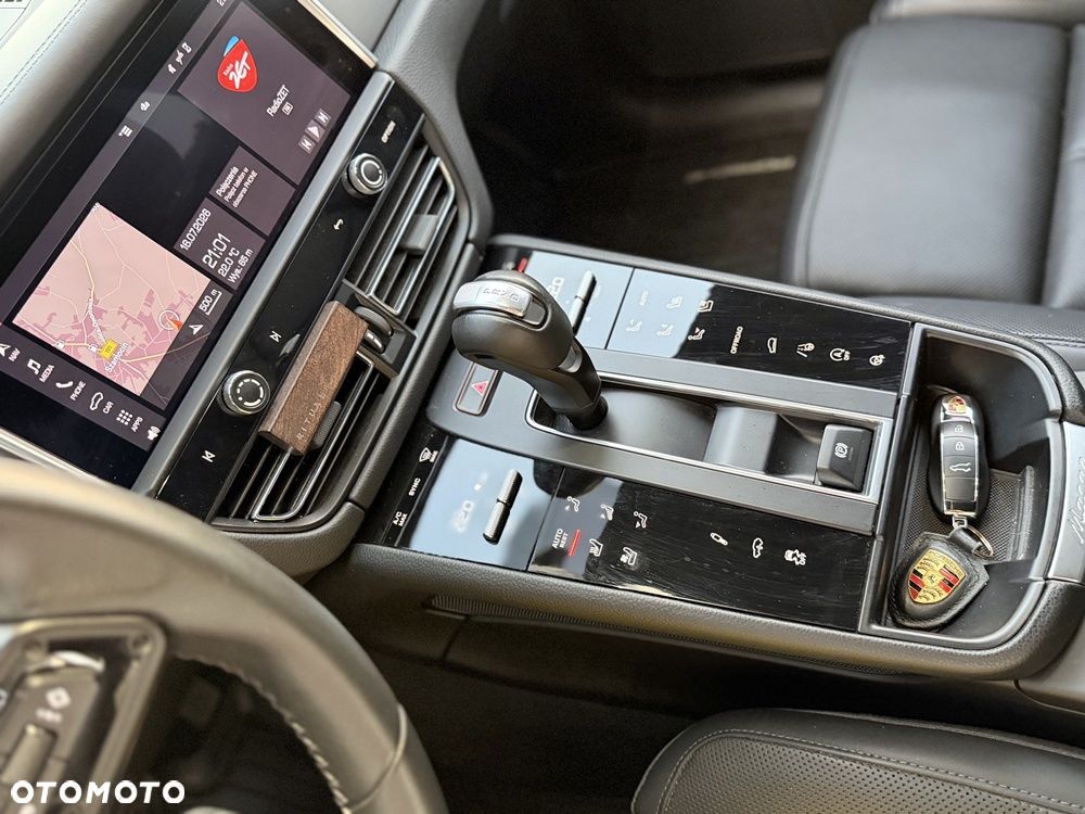 Porsche Macan Standard - 26