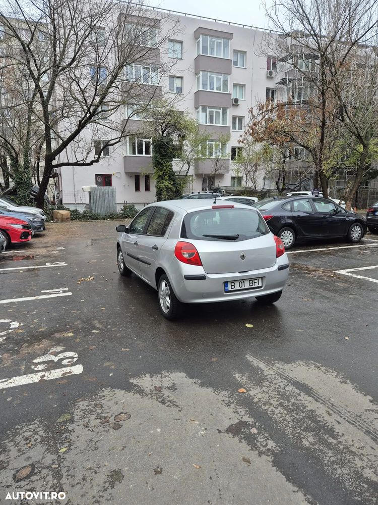 Renault Clio Bicorp 1.4 Confort Authentique - 2