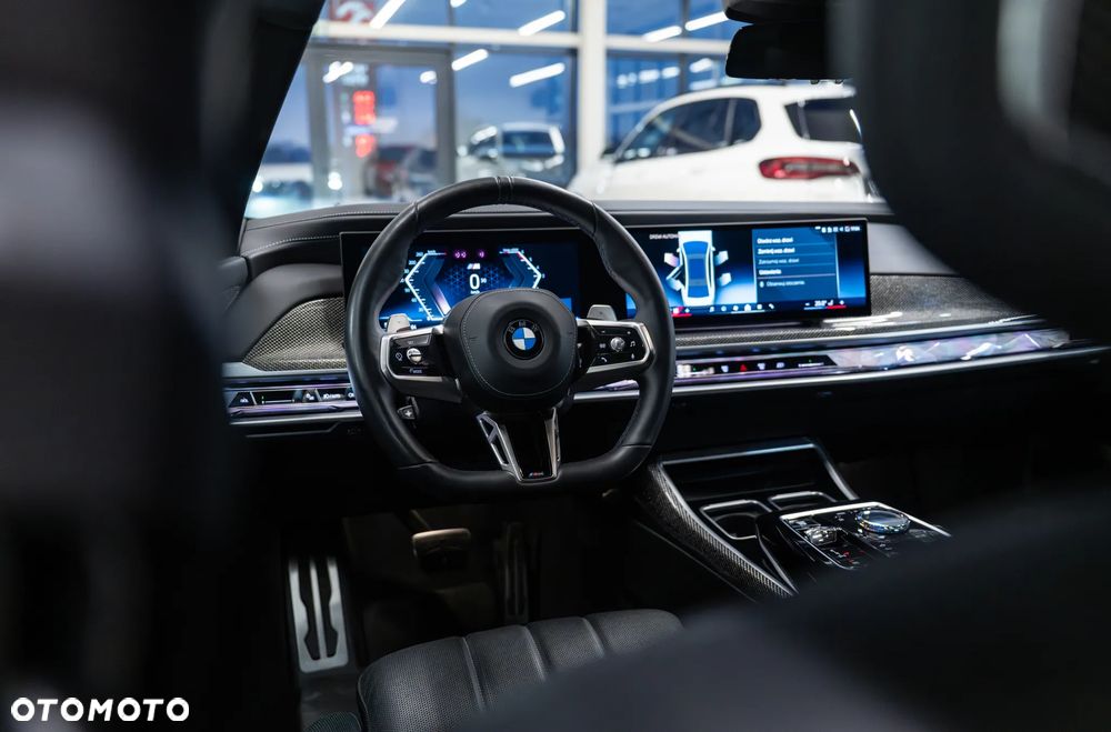 BMW Seria 7 740d xDrive sport - 16