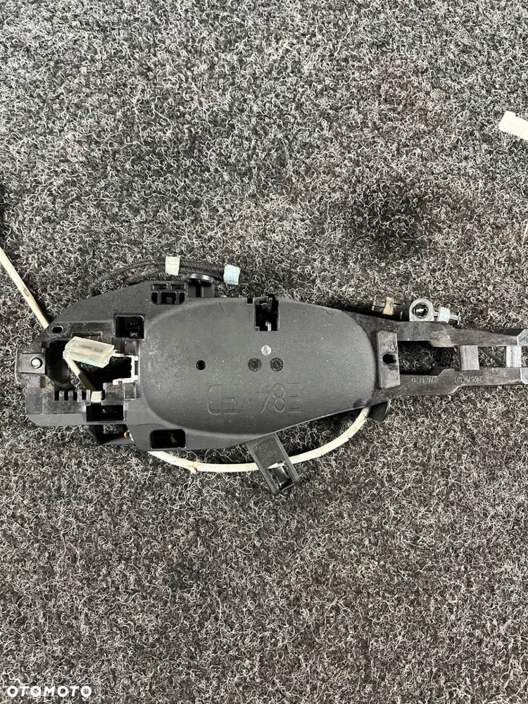 bmw e84 x1 wspornik klamka lewa przód przednia led 2992973 - 3