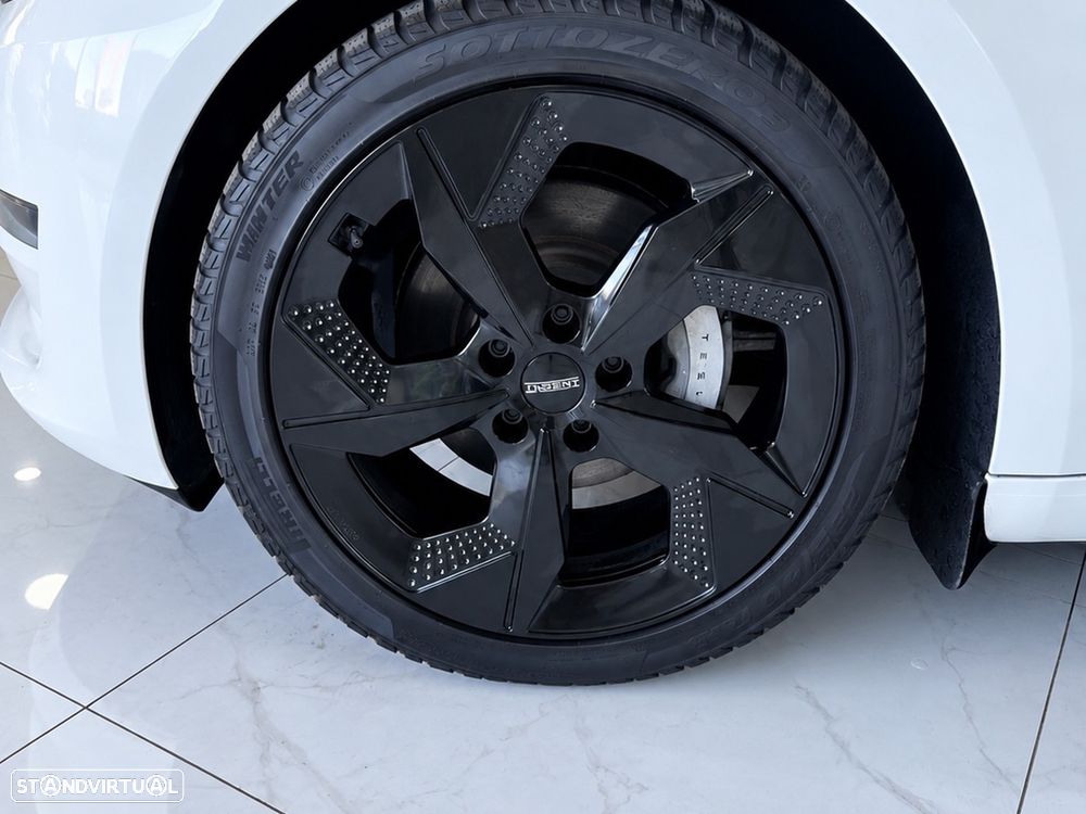 Tesla Model 3 Long Range Tração Integral Premium - 11