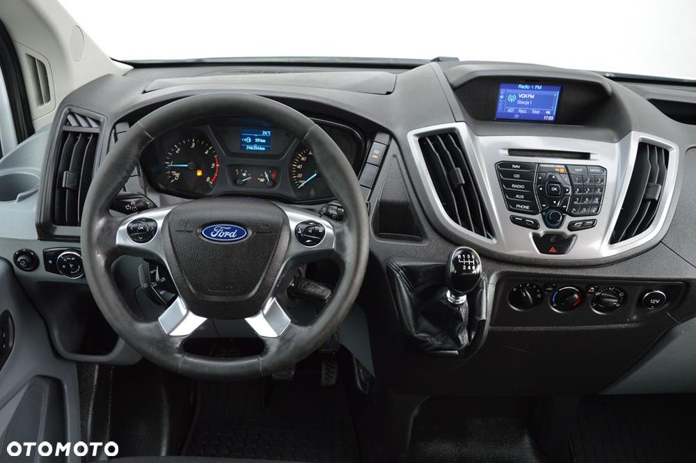 Ford Transit - 18
