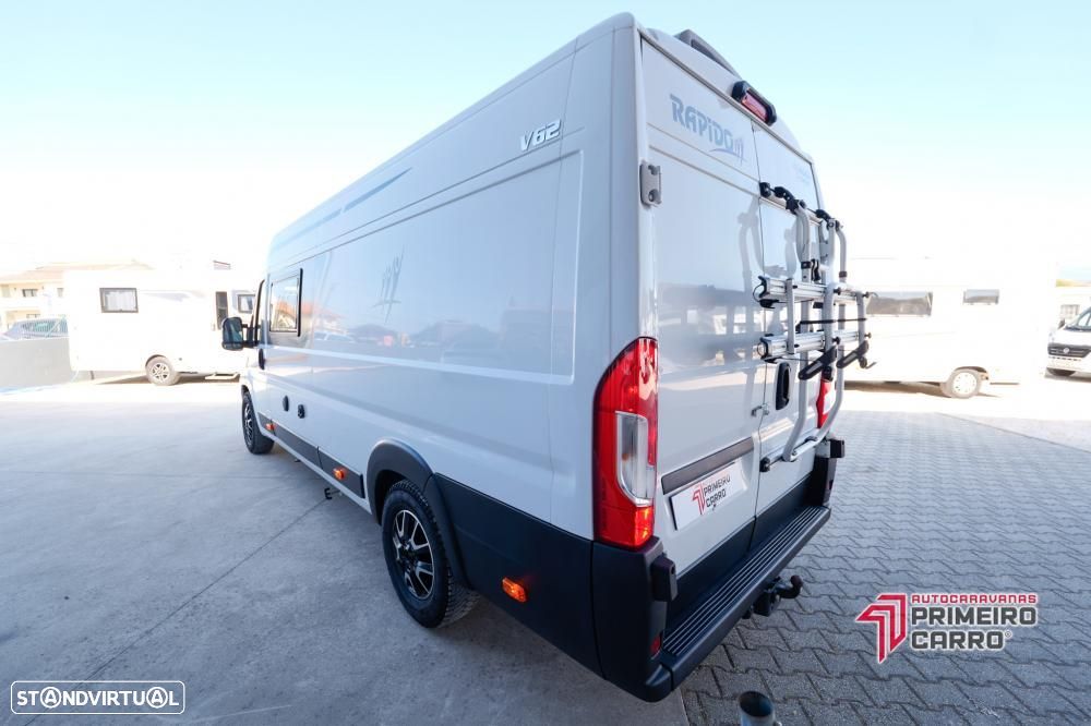 Rapido Van V62 cama francesa - 45