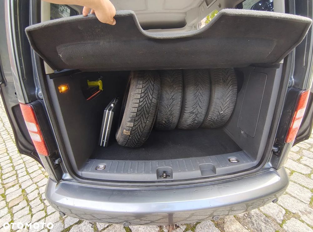 Volkswagen Caddy - 15