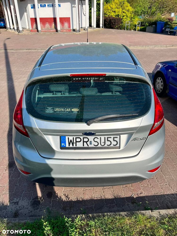 Ford Fiesta - 8