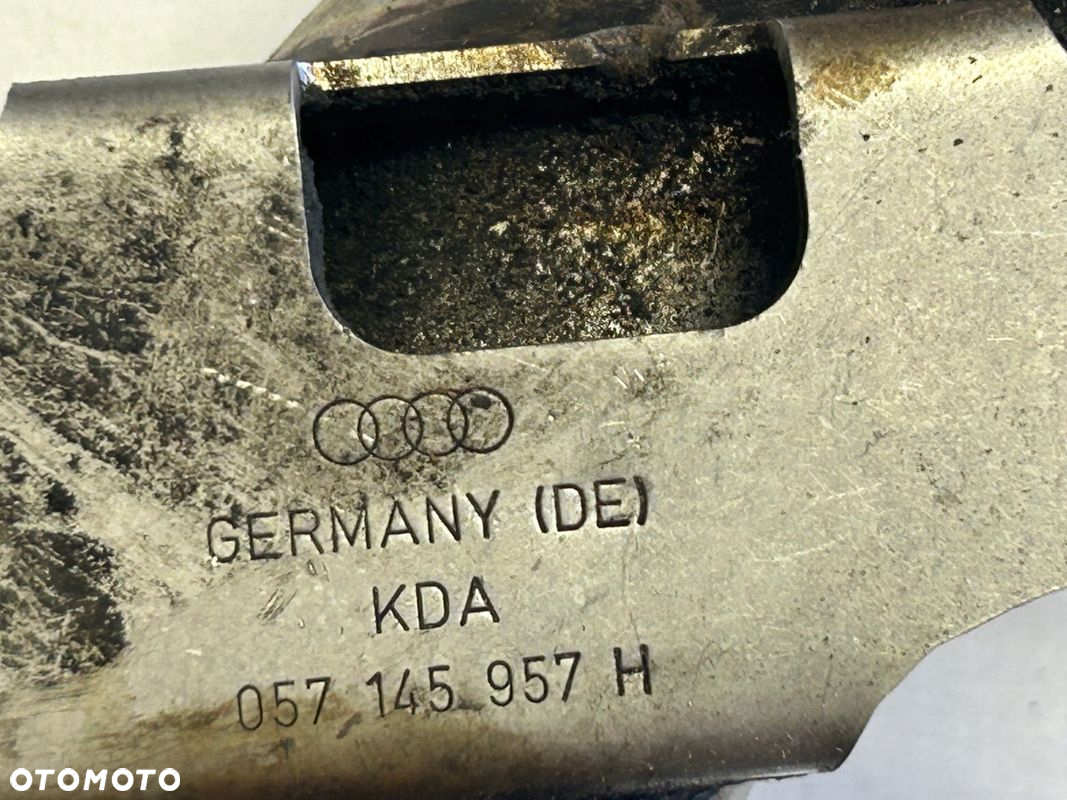 AUDI A8 D3 4,2 TDI PRZEWÓD INTERCOOLERA 057145957H - 2