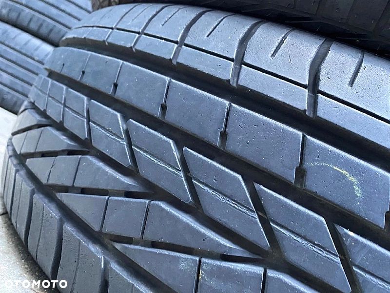 235/60/18 Goodyear Excellence_7,2mm_4szt_(142) - 8