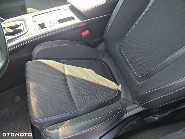 Renault Megane - 11