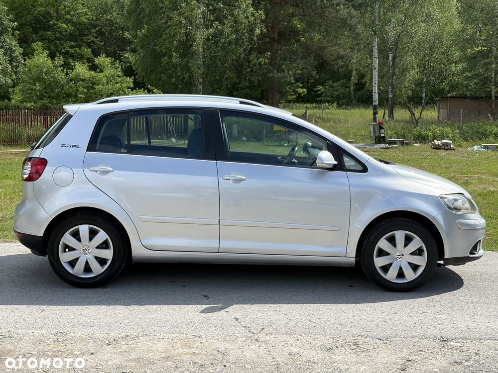 Volkswagen Golf Plus - 4