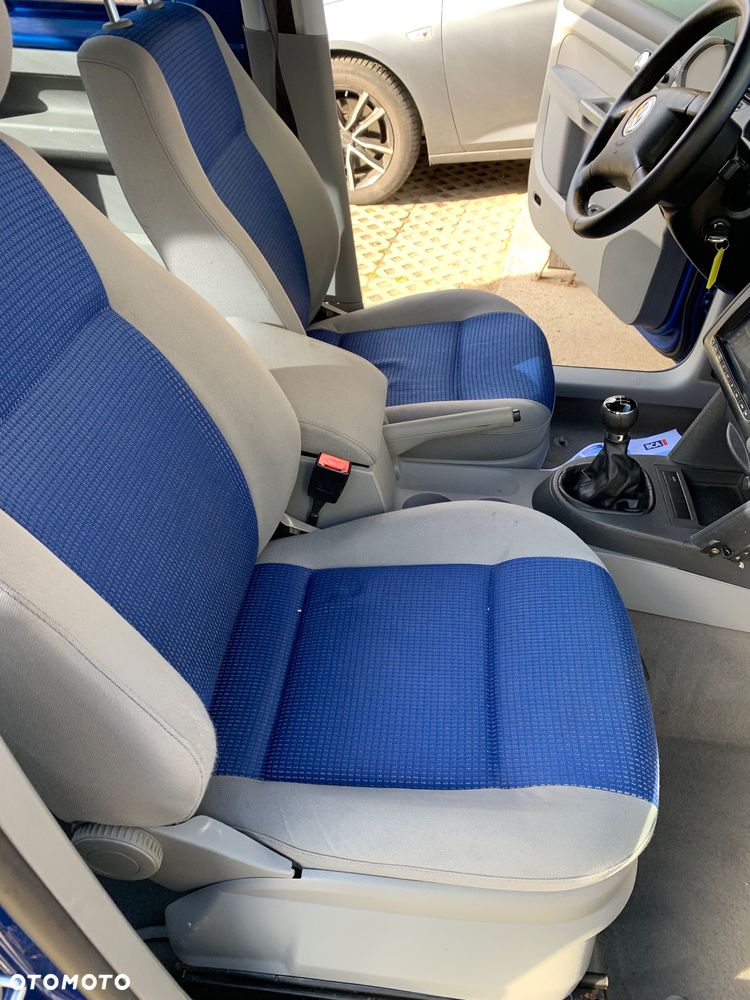 Volkswagen Caddy 1.6 Life (7-Si.) - 23